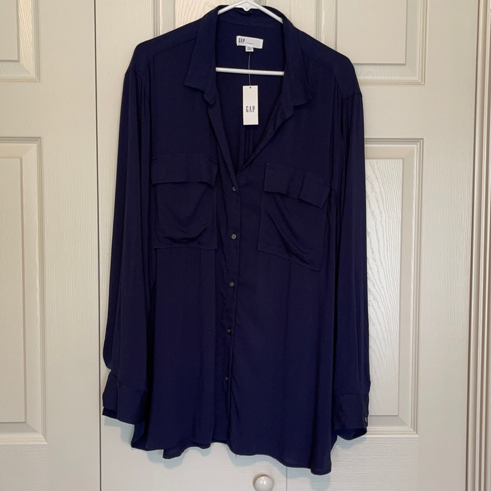 Gap Boyfriend Fit Navy blouse
